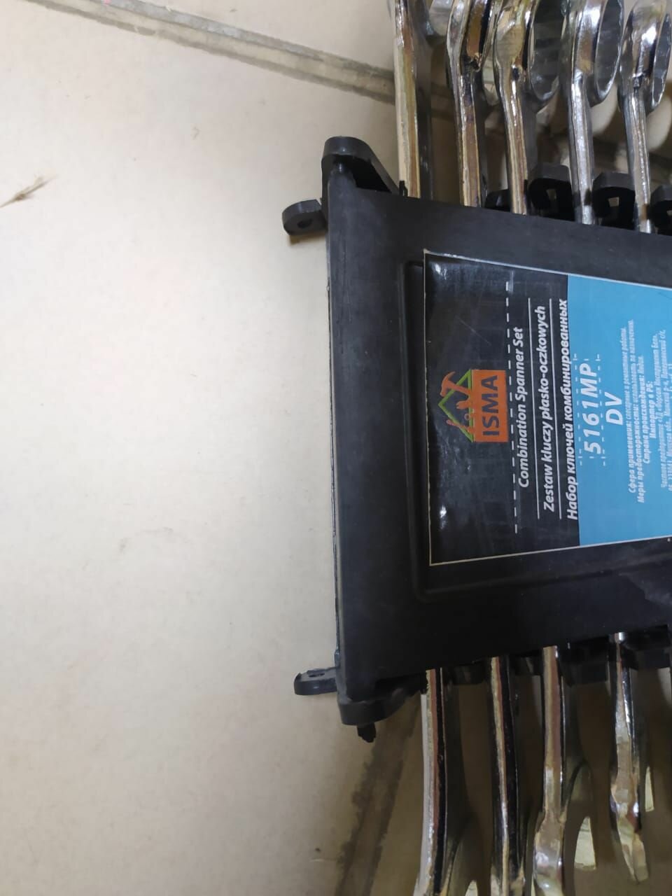 фото Ключи комбинированные, набор 16пр. (6-19, 22, 24мм) ISMA ISMA-5161MP DV. Товар уцененный