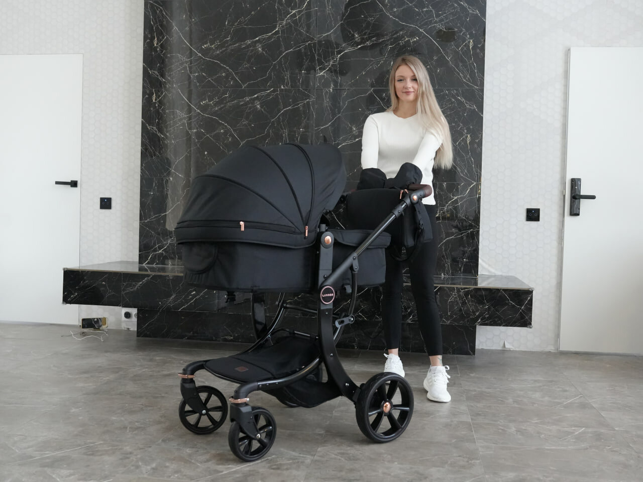 Коляска New lux 608 3в1 черный