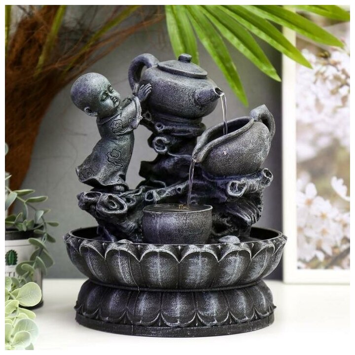 фото Фонтан настольный с подсветкой "Маленький Будда с чайником" 25х19,5х19,5 см 1379729