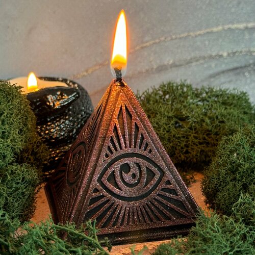 Свеча пирамида Всевидящее око