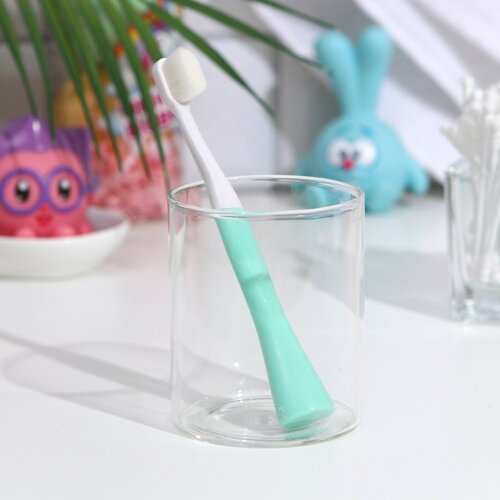 Зубная щётка детская 2-9 лет 10 000 щетинок ультрамягкая зелёная 1шт 426₽