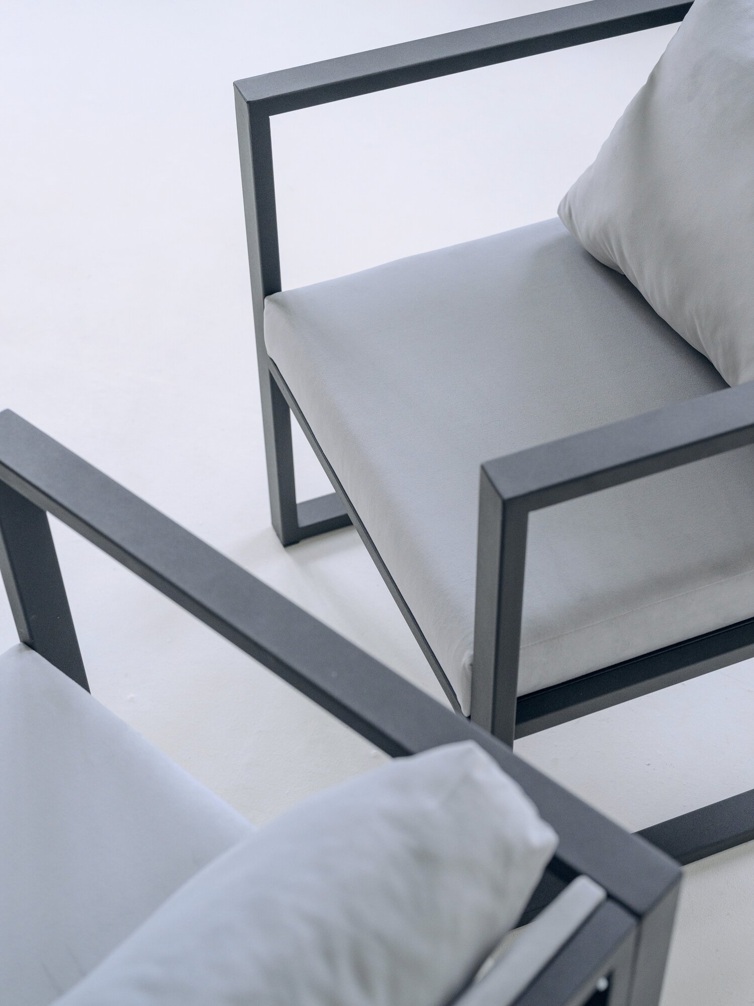 Кресло лофт Curl 70х70, обивка: велюр цвет: серый, в гостиную, офис, кафе, холл, зал ожидания, на кухню - фотография № 14