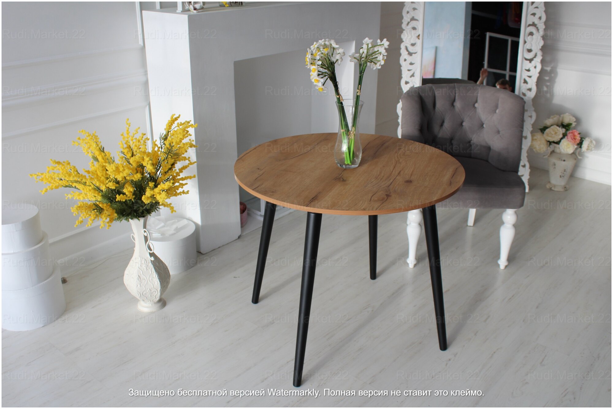 Кухонный стол коричневый 100х100 см - фотография № 2