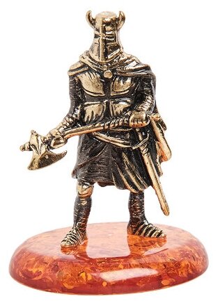 Фигурка Рыцарь с топором (латунь, янтарь) AM-1869 113-705650