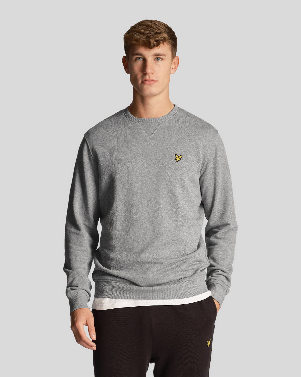 Свитшот Lyle & Scott Crew Neck Sweatshirt, размер L, серый, белый