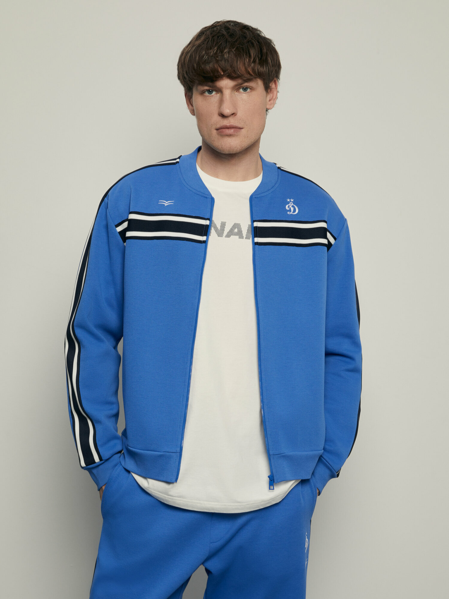 Толстовка спортивная из коллаборации с Динамо