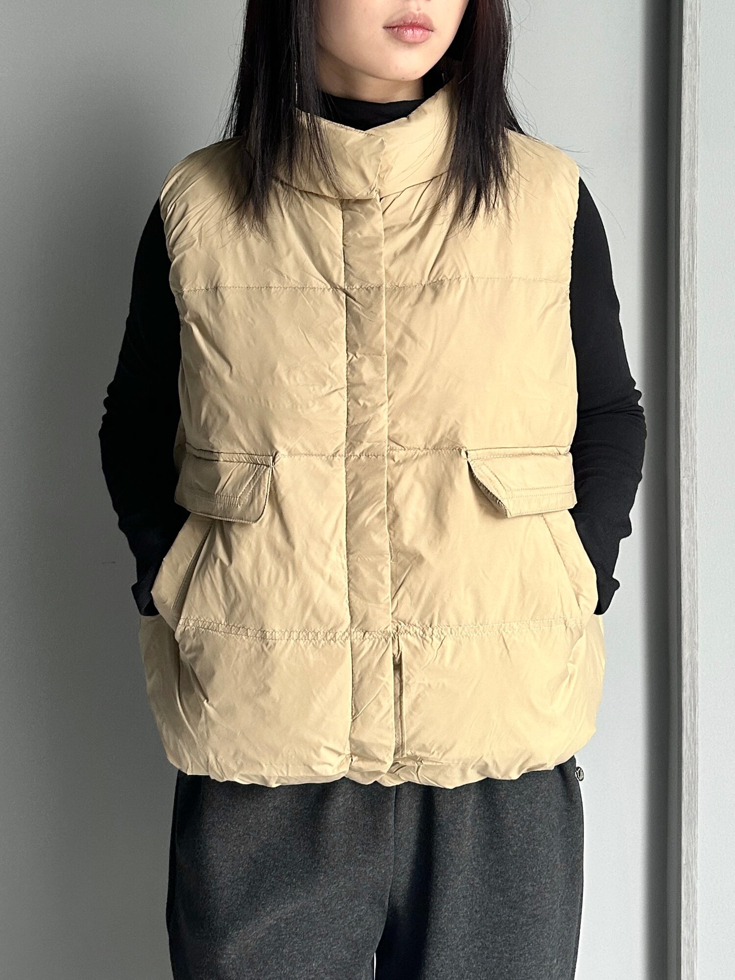 Жилет INK Белый, черный, бежевый, размер M, бежевый — фото 1