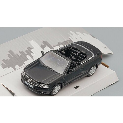 масштабная модель audi a4 cabrio черный Масштабная модель AUDI A4 Cabrio, черный
