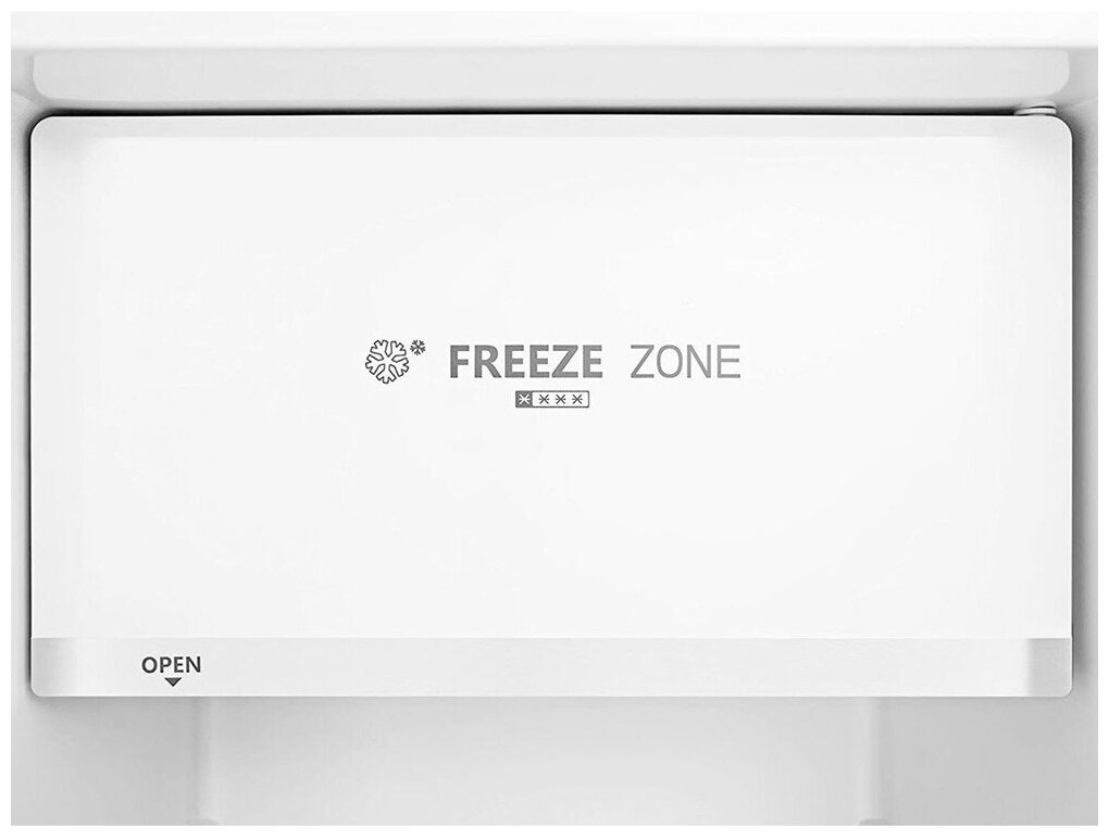 Холодильник Hisense RR220D4AY2 - фотография № 4