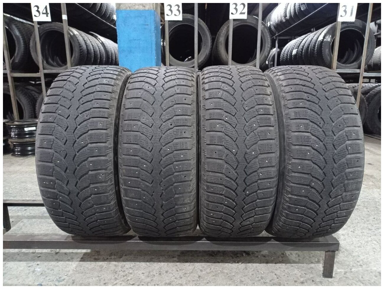 Bridgestone Blizzak Spike 01 255/55 R18 БУ Шины Зимние