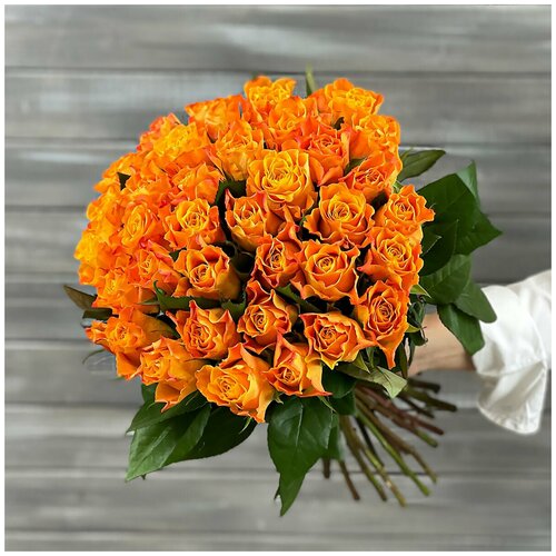Букет из 31 оранжевой розы с лентой 40 см Д