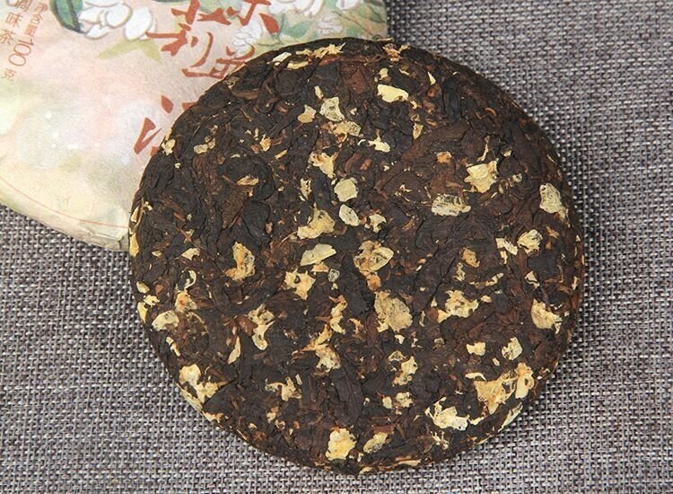 Чай Пуэр спелый чай жасмин Чэнь Сян/ 100 грамм блин