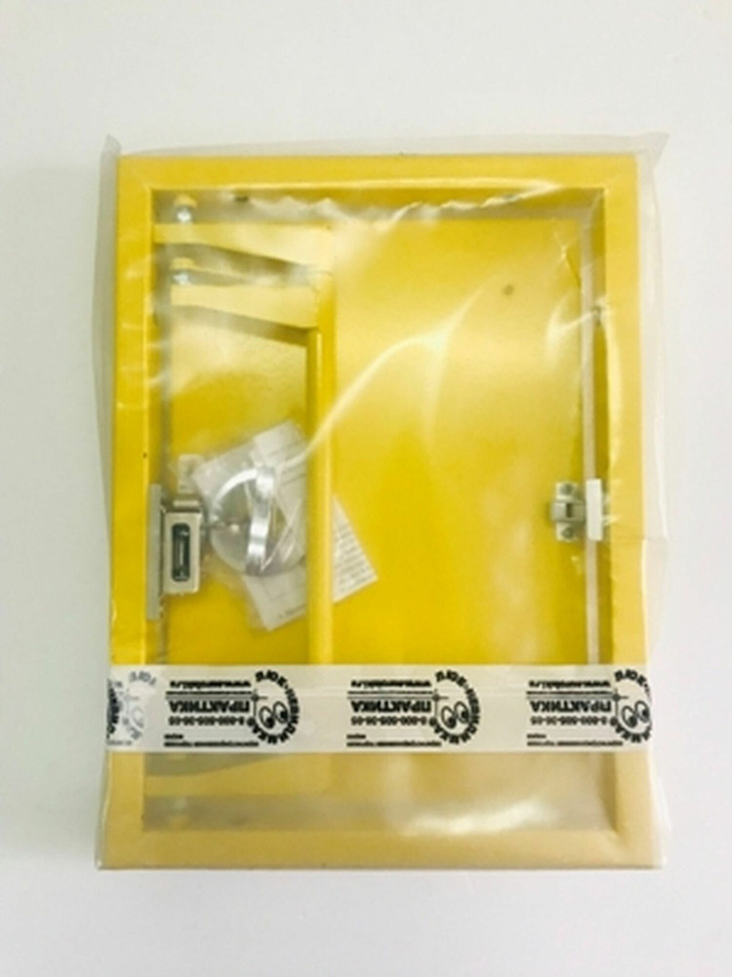 Ревизионный люк Формат КН настенный под плитку ПРАКТИКА 30x4.3x40 см, желтый