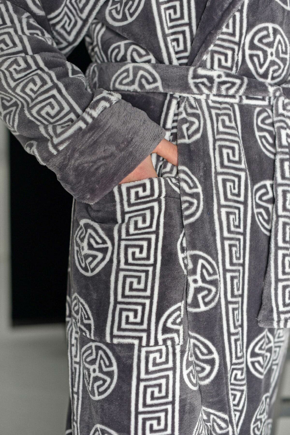 Мужской халат Характер Светло-серый 56 Экстрасофт Оптима трикотаж - фотография № 7