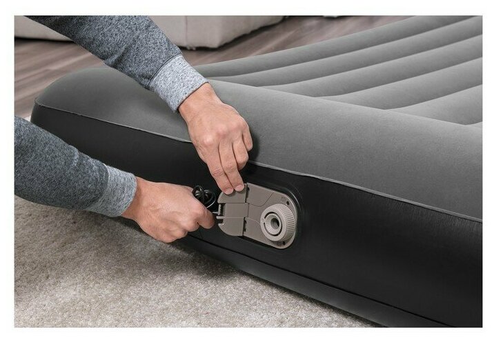 матрас надувной BESTWAY Tritech Airbed Queen 203х152х30см электронасос - фото №6