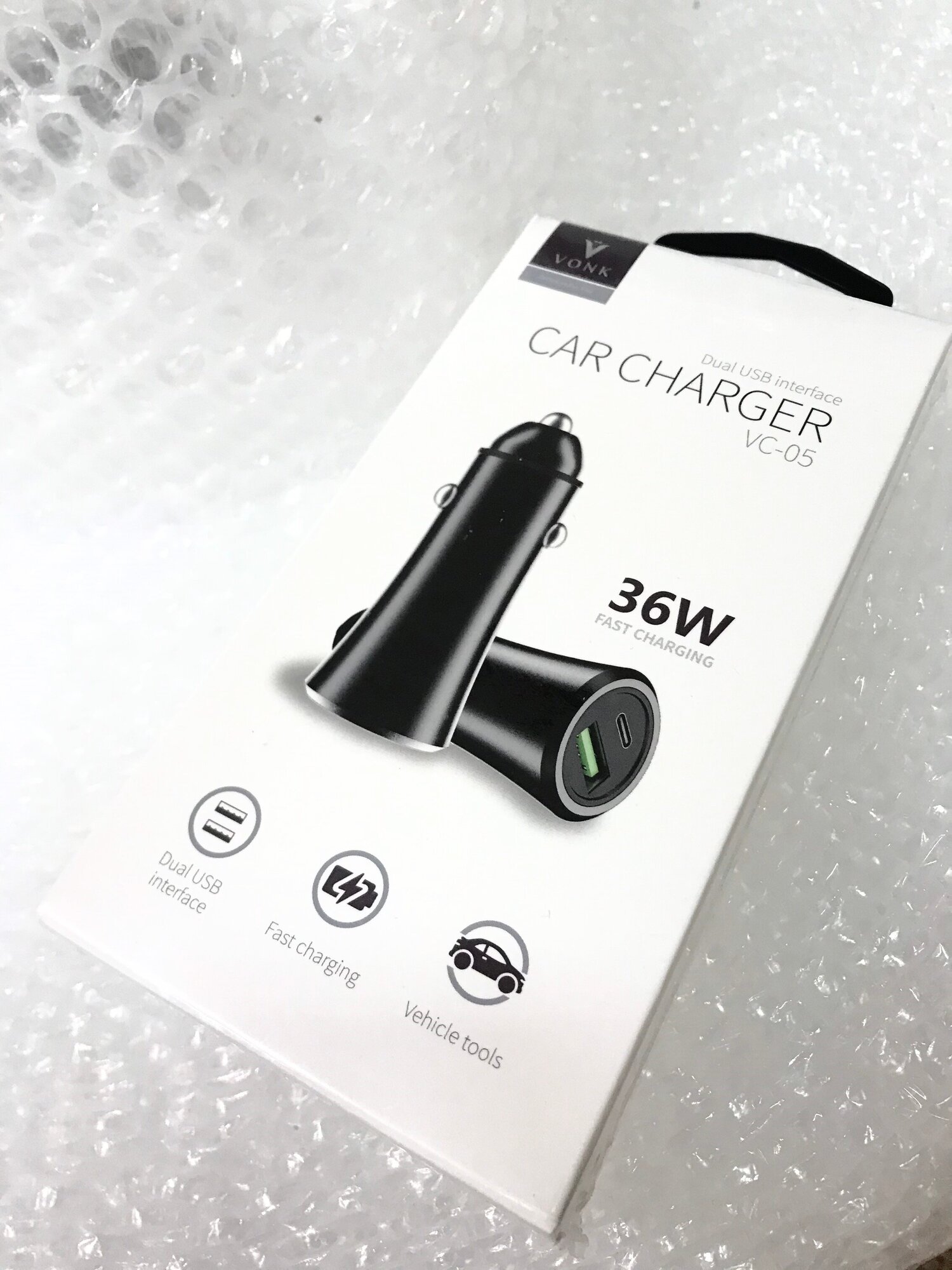 Автомобильное зарядное устройство Car Charger 36W серебристый.