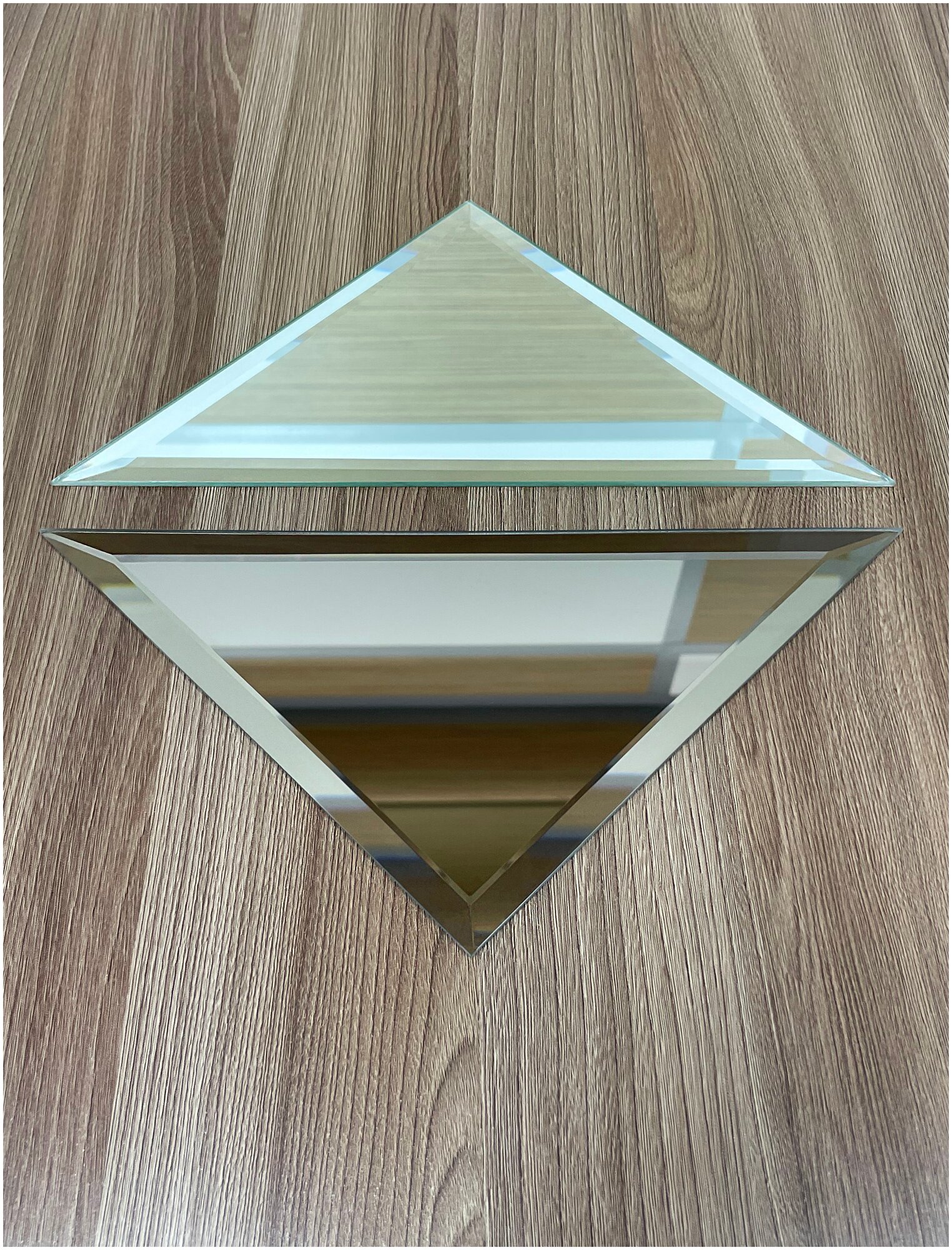 Зеркальная плитка ДСТ, панно на стену, треугольник бронза, 8 шт. 30х30 см. - фотография № 4