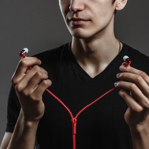 Наушники LuazON VBT 110 Молния вакуумные микрофон красные 1 шт 39900₽