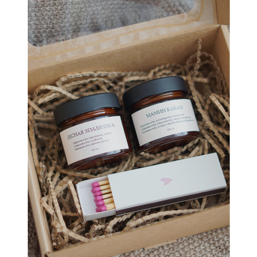 Ароматический подарочный набор с двумя свечами