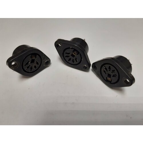 Гнездо на корпус СГ-5 пластик упаковка 10 штук 298₽