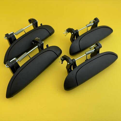 4 штуки. Ручки внешние правые и левые. 7700426086 и 7700426087. Комплект передних и задних ручек. Renault Logan, Clio, Megane. Lada Largus.