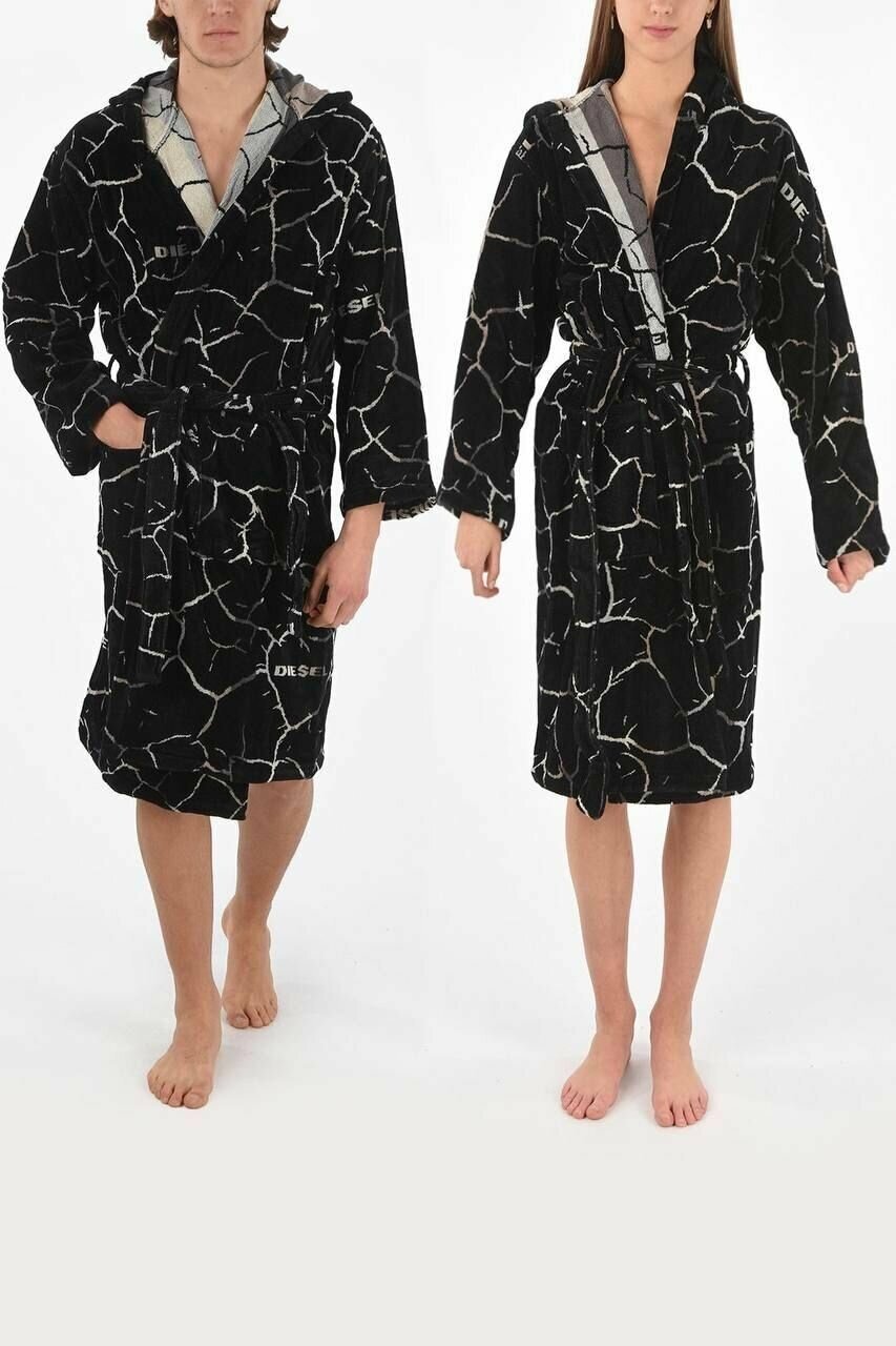 DIESEL home linen халат мужской р.50 черный - фотография № 2