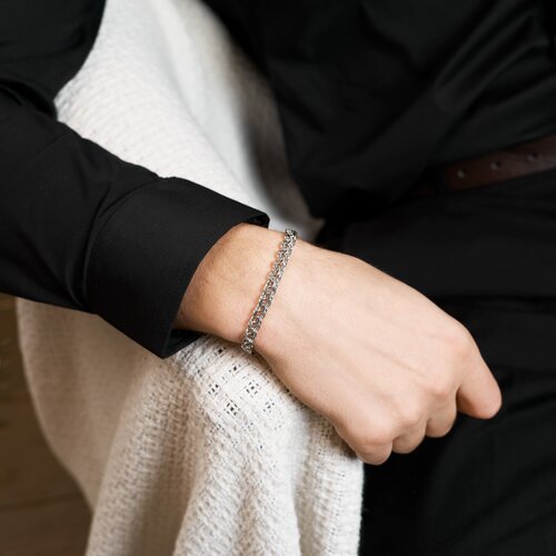 фото Браслет яхонт, серебро, 925 проба, длина 18 см. яхонт ювелирный