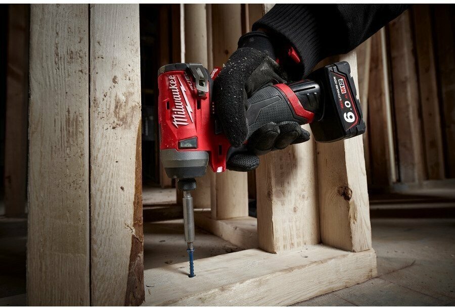 Аккумуляторный винтоверт Milwaukee M12 FID-202X FUEL - фото №17