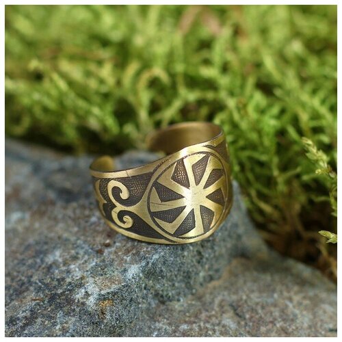 Славянский оберег, кольцо, безразмерное, золотой кольцо амулет объятия ящера латунь