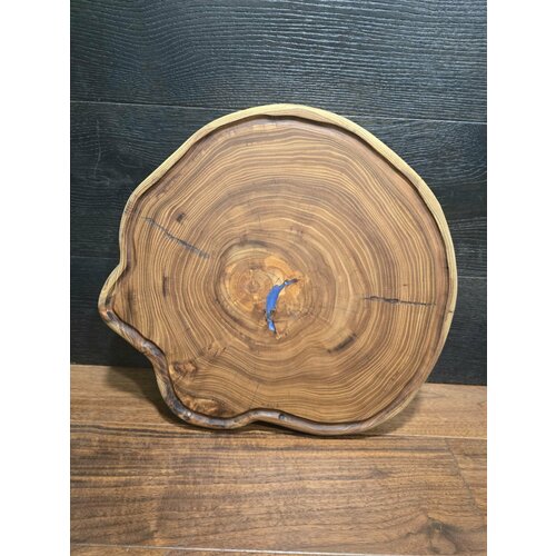 Деревянная разделочная доска