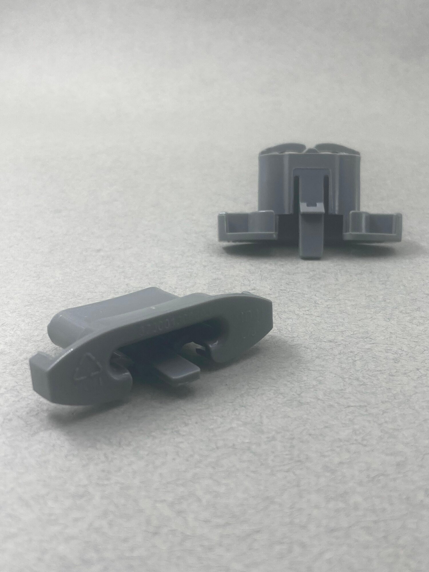 Фиксатор направляющей корзины для посудомоечной машины 2 шт, длина 50 мм