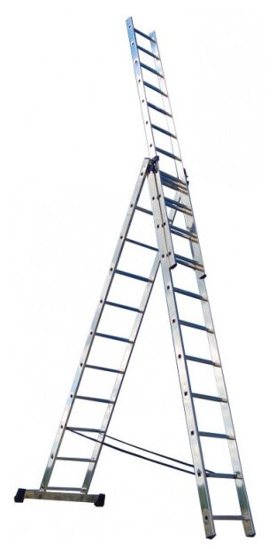 РемоКолор Лестница трехсекционная РемоКолор универсальная алюминиевая 7 ступеней 63-3-007