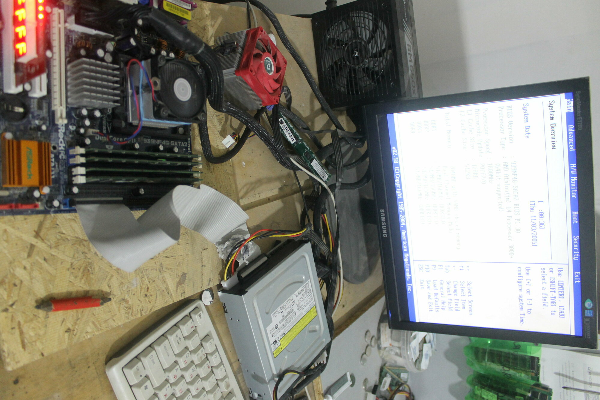 Процессор AMD Athlon 64 3000+ Venice S939 1 x 1800 МГц