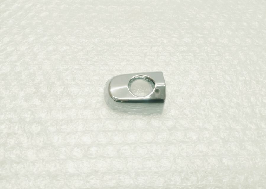 фото Колпачок личинки передней двери (хром) Lifan Solano