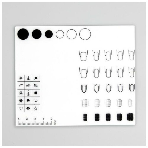 фото Коврик для дизайна ногтей, силиконовый, 18 × 15 см нет бренда
