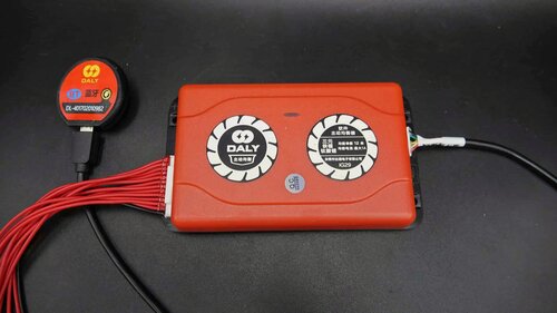 Изображение товара Активный Балансир DALY c Bluetooth универсальный Li-ion, LiFePO4, LTO, 1A для 12S