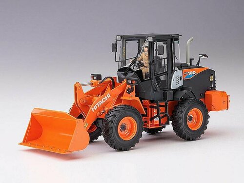 Склеиваемая пластиковая модель Погрузчик Hitachi Wheel Loader ZW100-6. Масштаб 1:35