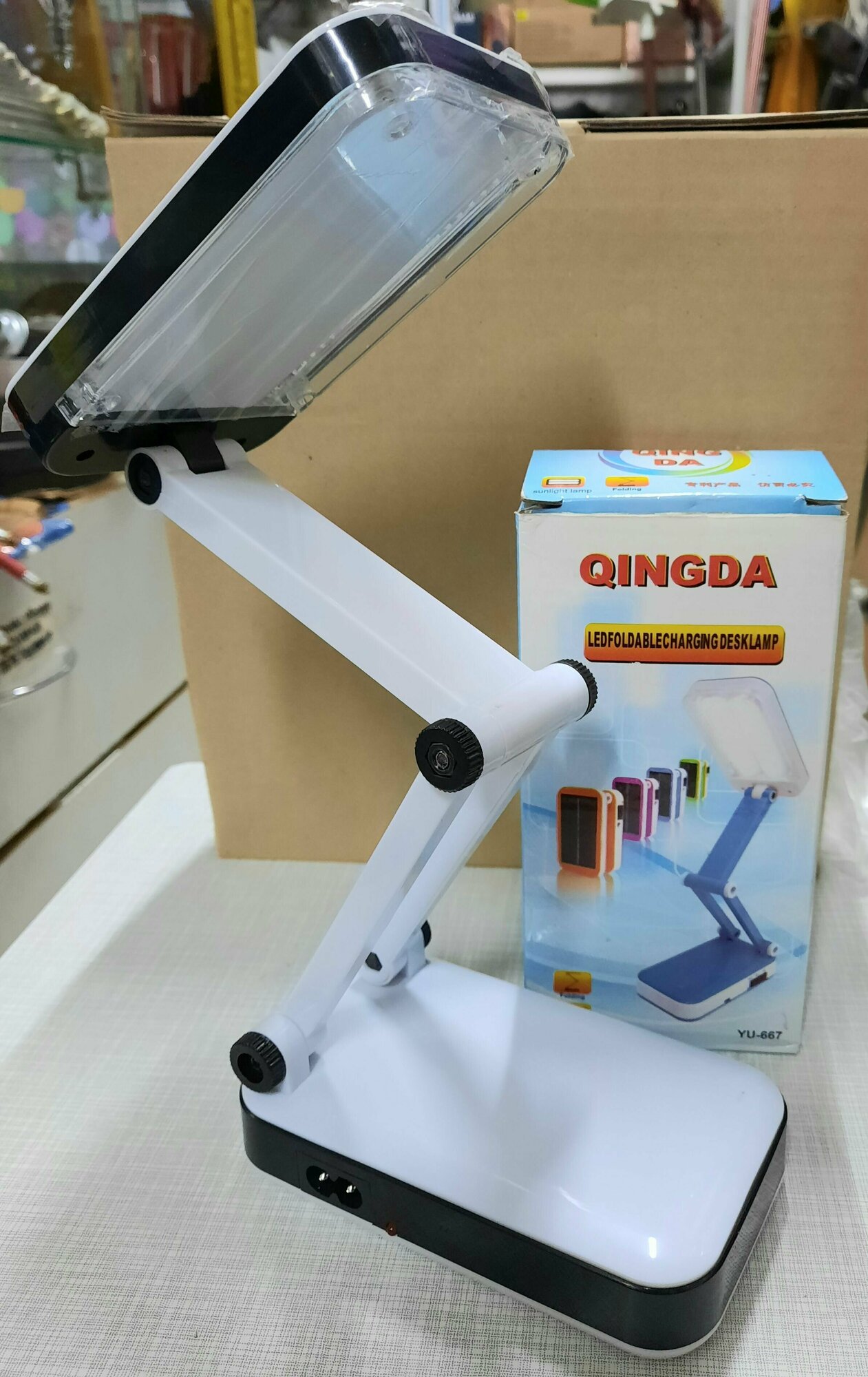 фото Светильник настольный