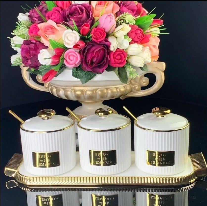 фото Набор из 3 баночек 300 мл с ложками на подставке, белый в под. уп. Фарфор 106-218 118-106-218