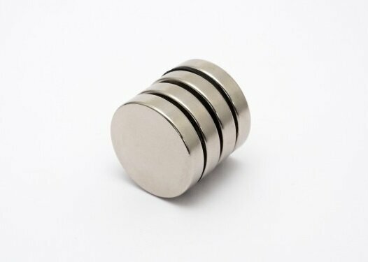 фото Неодимовый магнит 25х5 мм, N38, никель