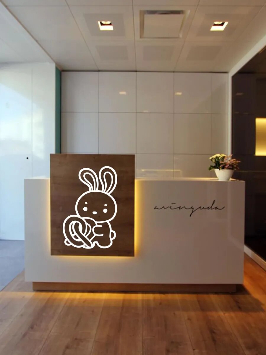 Наклейка Зайка и бублик — фото 1