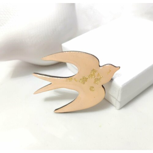 Брошь J.Mi, дерево, экрю