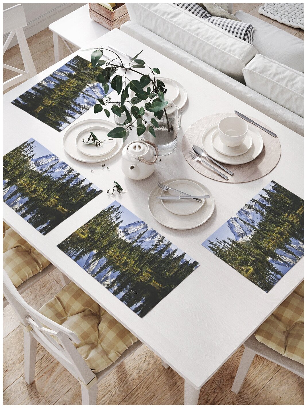 Комплект салфеток JoyArty "Заснеженные горы в озере" для сервировки стола (32х46 см, 4 шт.)