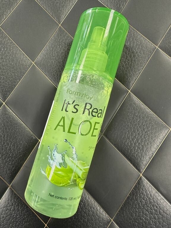 Гель-спрей для лица FarmStay It's Real Aloe Gel 120мл IB Cosmetic - фото №16