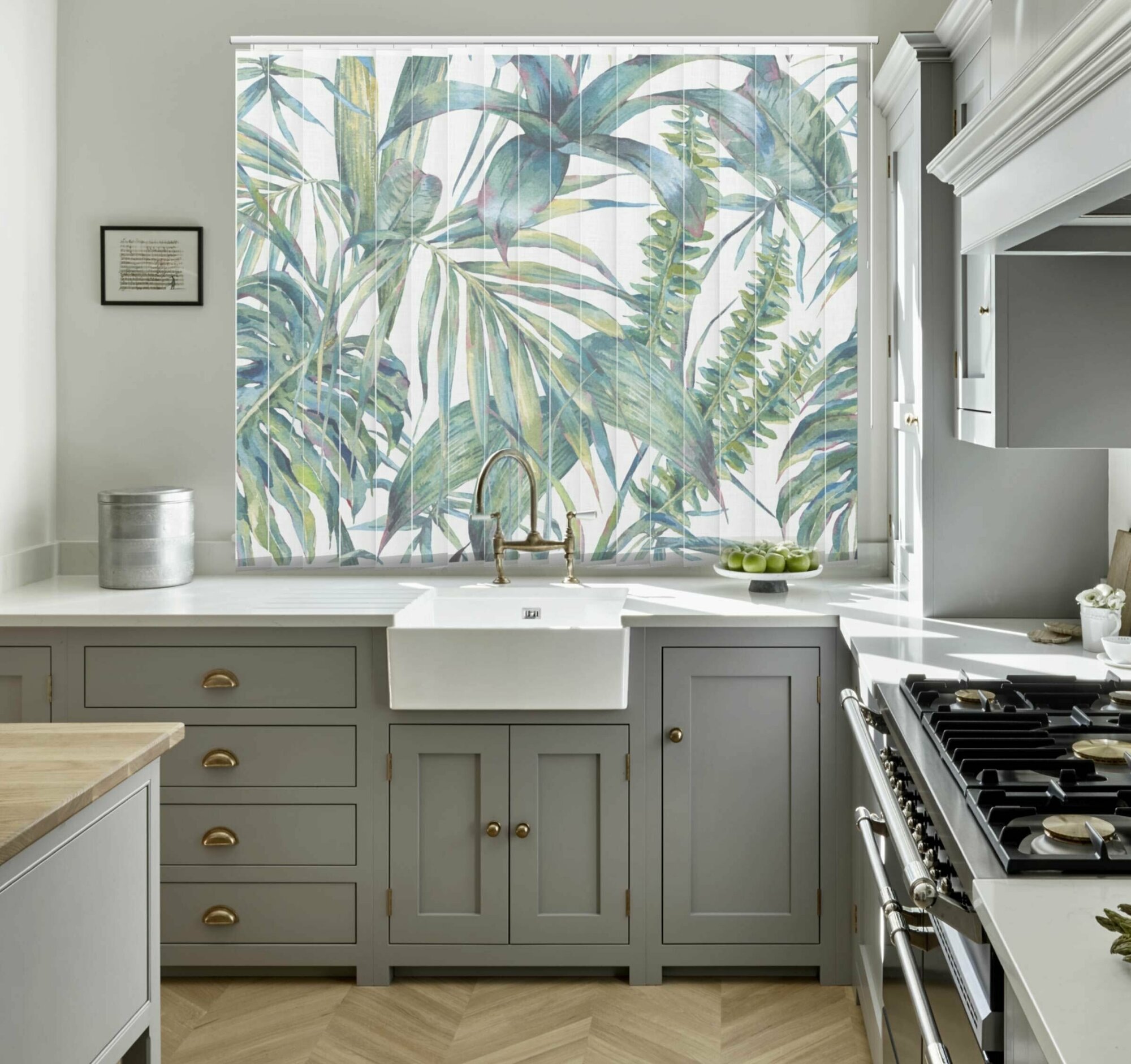 Жалюзи с рисунком. Ширина 160 см. Высота 180 см.