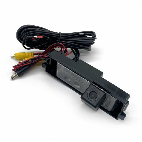 Камера заднего вида в плафоне Toyota RAV4 3 06-12 Auris 2 177000₽