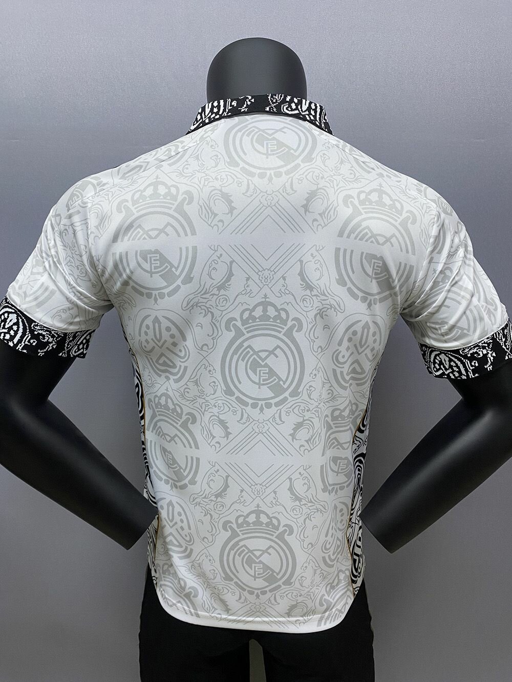 Футболка Реал Мадрид (поло), размер XL, белый, черный — фото 1