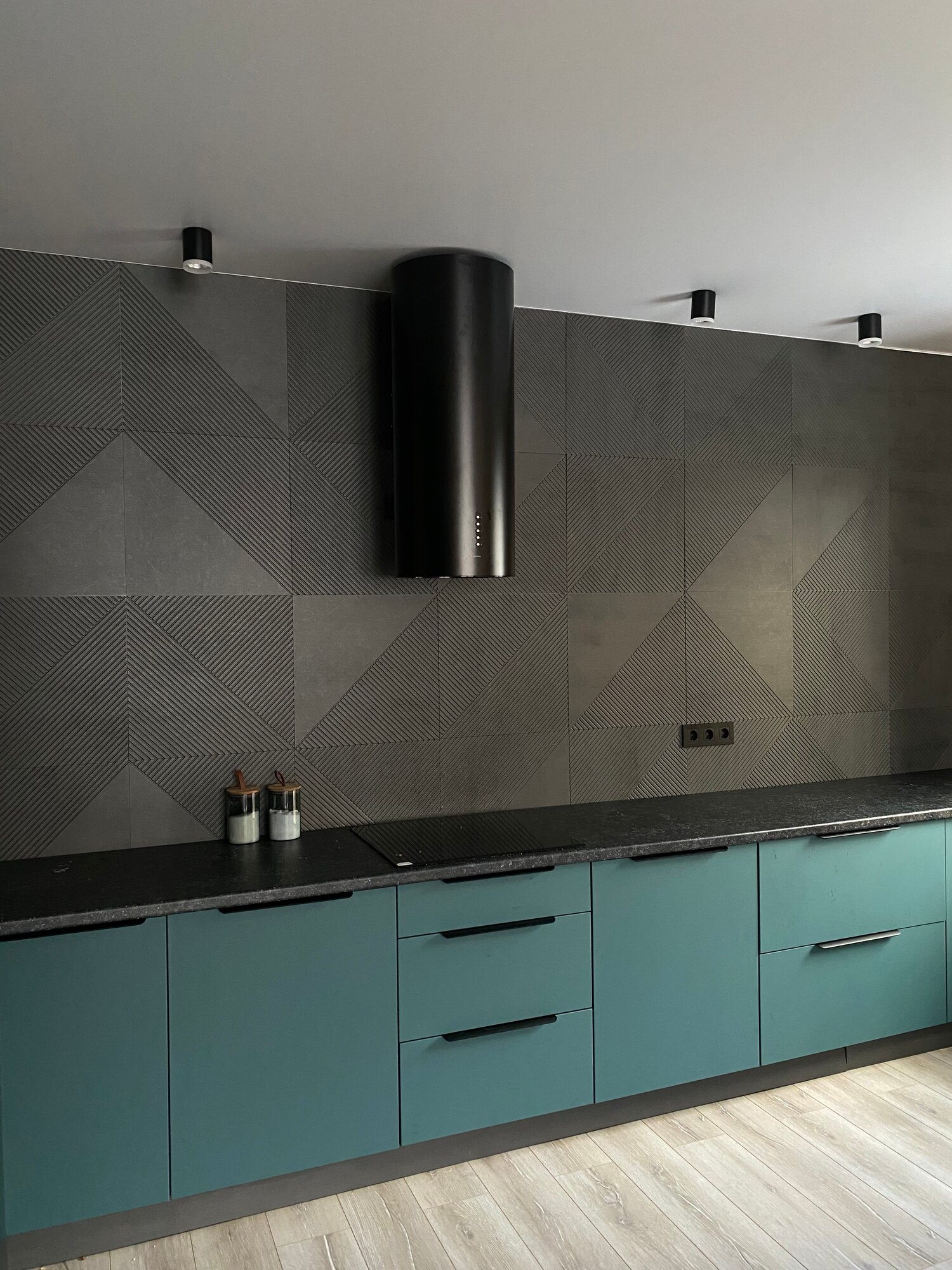 Стеновые панели Paneliavrora RILIEF цвет камень темный 1м² 4шт рельефные