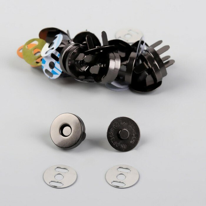 Кнопки магнитные, d = 18 мм, 2 шт, цвет чёрный