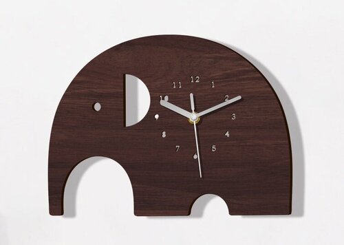 Часы настенные в детскую комнату, часы настенные деревянные коричневые